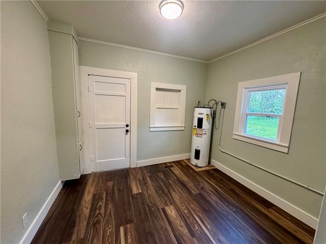 1201 N Boston Place, Russellville, AR 72801