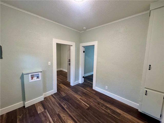 1201 N Boston Place, Russellville, AR 72801