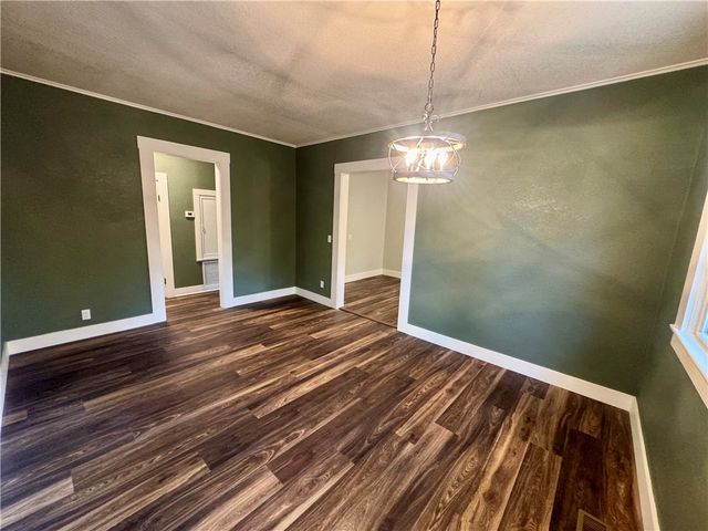 1201 N Boston Place, Russellville, AR 72801