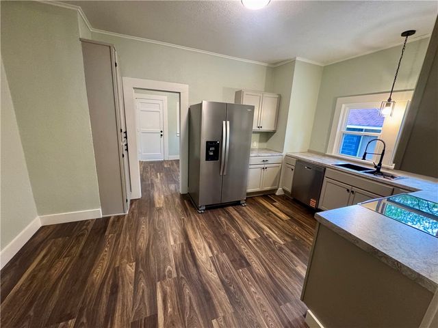 1201 N Boston Place, Russellville, AR 72801