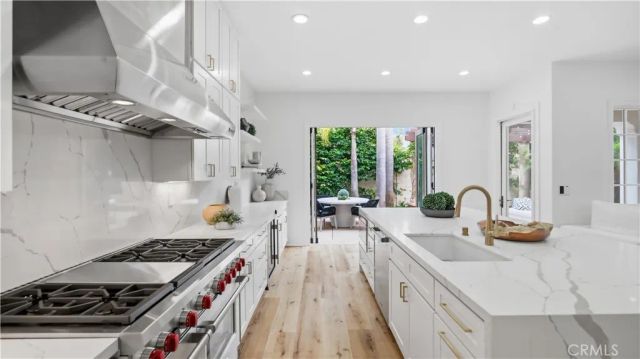 26 Sidney Bay Drive, Newport Coast, CA 92657