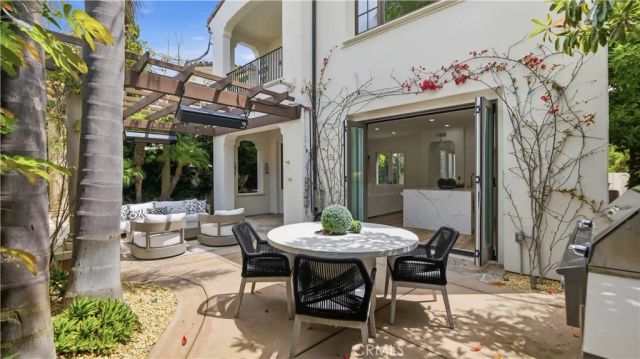 26 Sidney Bay Drive, Newport Coast, CA 92657