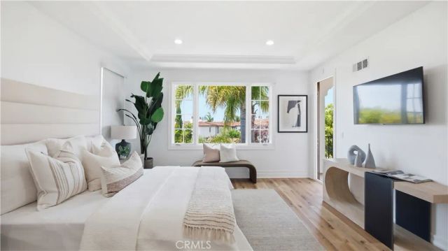 26 Sidney Bay Drive, Newport Coast, CA 92657