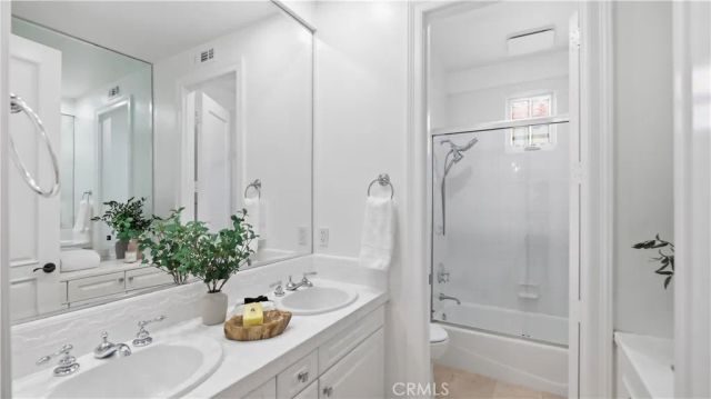 26 Sidney Bay Drive, Newport Coast, CA 92657