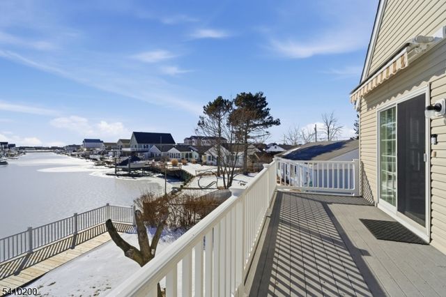 154 N Spinnaker Dr, Little Egg Harbor Twp., NJ 08087