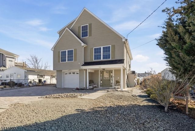 154 N Spinnaker Dr, Little Egg Harbor Twp., NJ 08087