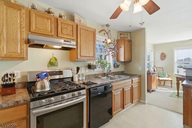 154 N Spinnaker Dr, Little Egg Harbor Twp., NJ 08087