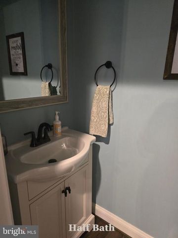 6020 SUMERDUCK RD, Remington, VA 22734