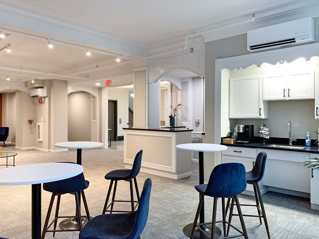 6 Chatham Street 301, Worcester, MA 01609