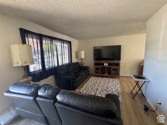 527 W PALISADE DR, Moab, UT 84532