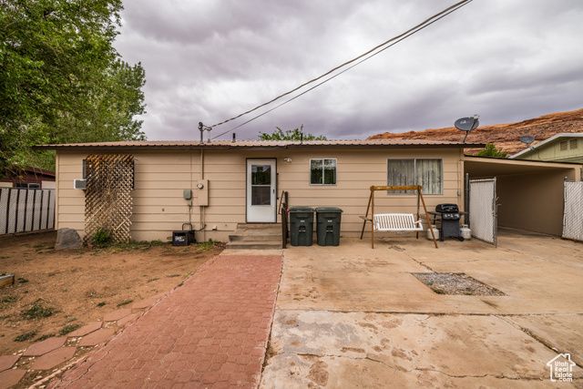 527 W PALISADE DR, Moab, UT 84532