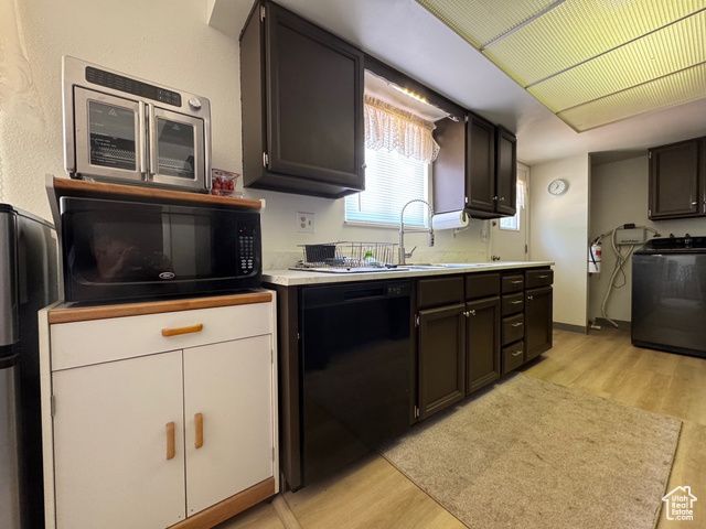 527 W PALISADE DR, Moab, UT 84532