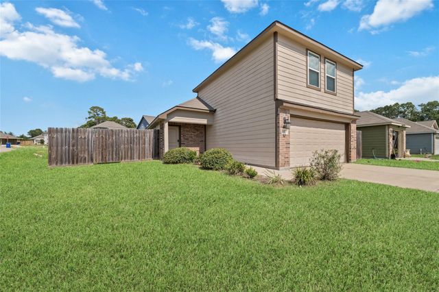 13070 Lake Conroe Bay Road, Willis, TX 77318