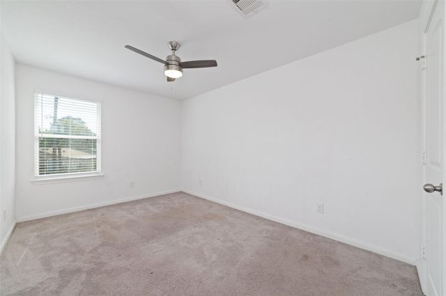 13070 Lake Conroe Bay Road, Willis, TX 77318