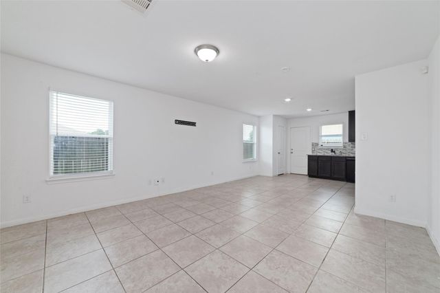 13070 Lake Conroe Bay Road, Willis, TX 77318