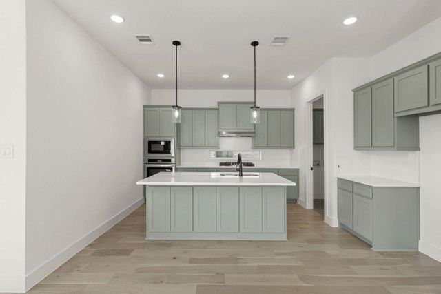 817 Meadow Spring Lane, Anna, TX 75409