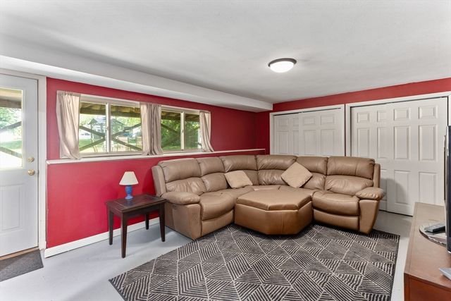 24 Saddle Drive, Bridgewater, MA 02324