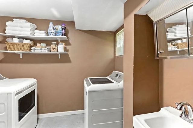 24 Saddle Drive, Bridgewater, MA 02324