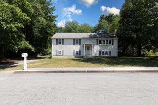 24 Saddle Drive, Bridgewater, MA 02324
