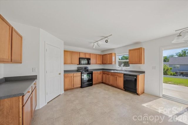 1000 Silverberry Street, Gastonia, NC 28054