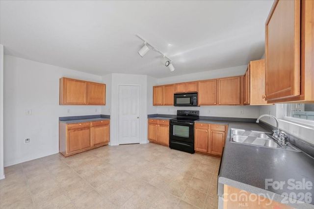 1000 Silverberry Street, Gastonia, NC 28054