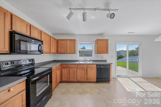 1000 Silverberry Street, Gastonia, NC 28054