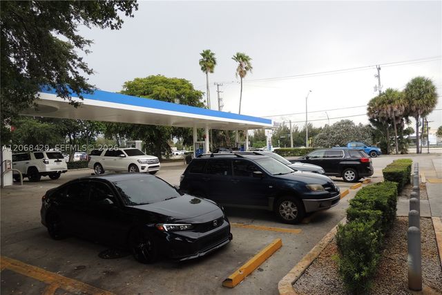 XYZ Taft St, Pembroke Pines, FL 33026