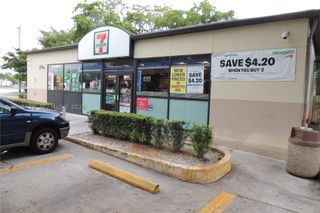 XYZ Taft St, Pembroke Pines, FL 33026