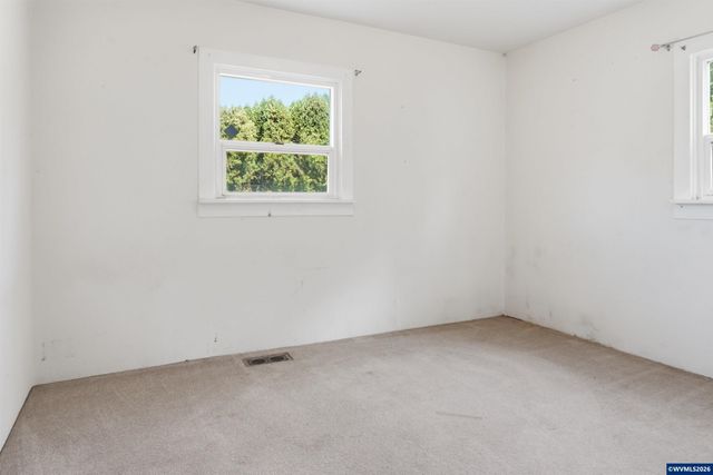 687 N Jefferson St, Lafayette, OR 97127