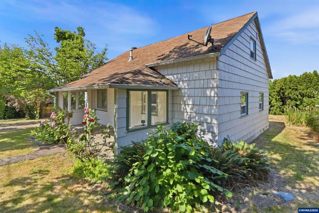 687 N Jefferson St, Lafayette, OR 97127