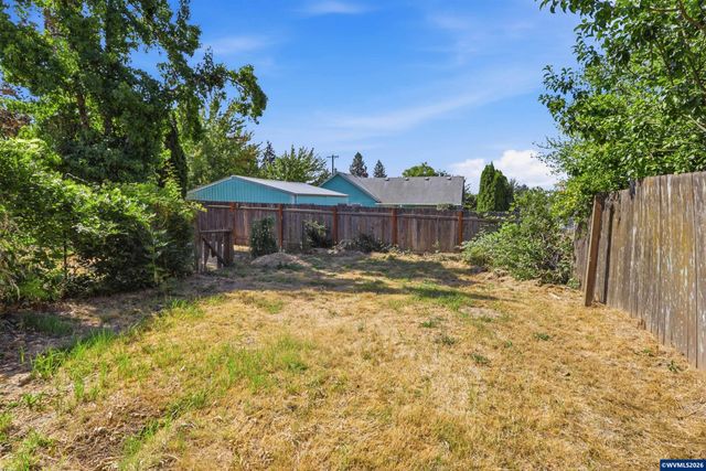 687 N Jefferson St, Lafayette, OR 97127