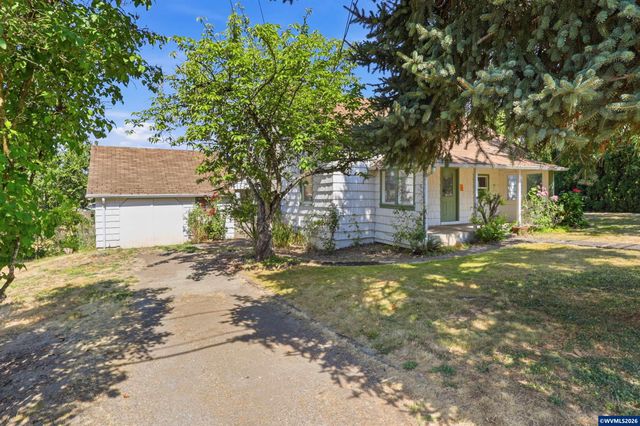 687 N Jefferson St, Lafayette, OR 97127