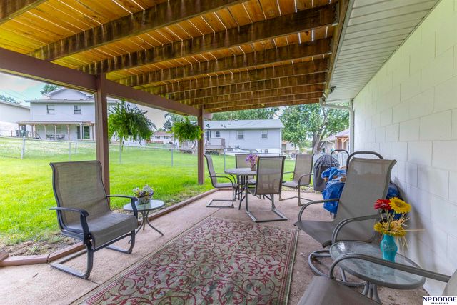 7219 Park Crest Drive, La Vista, NE 68128