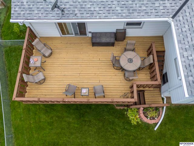 7219 Park Crest Drive, La Vista, NE 68128