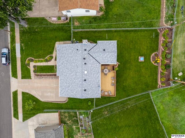 7219 Park Crest Drive, La Vista, NE 68128