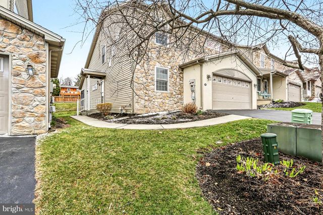 112 HOLLY HILLS DR, Harrisburg, PA 17110