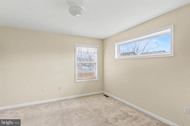 112 HOLLY HILLS DR, Harrisburg, PA 17110