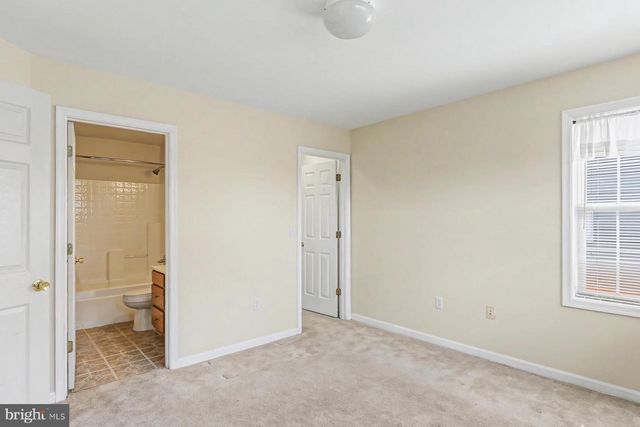 112 HOLLY HILLS DR, Harrisburg, PA 17110