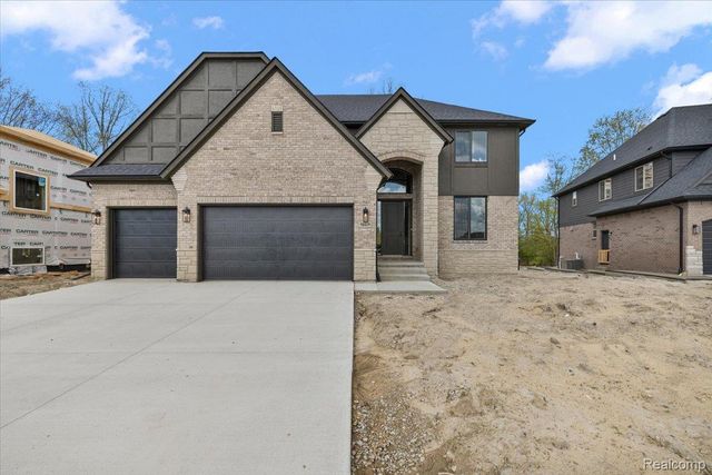 50419 Arcadia Drive, Macomb Township, MI 48042