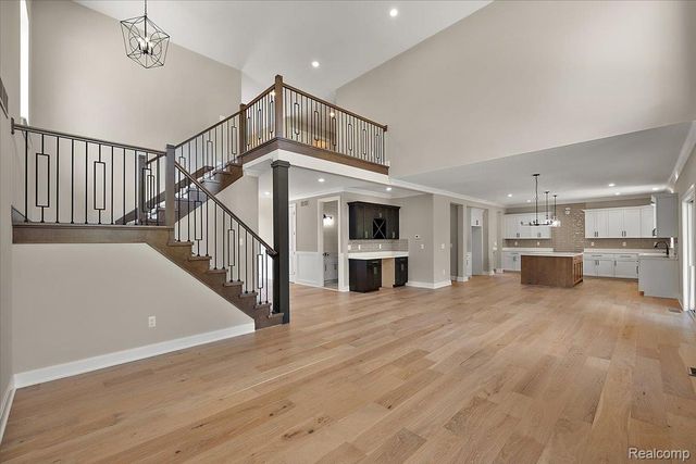 50419 Arcadia Drive, Macomb Township, MI 48042