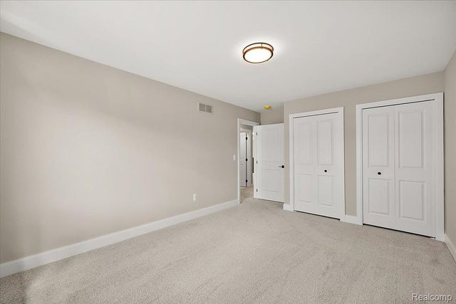 50419 Arcadia Drive, Macomb Township, MI 48042