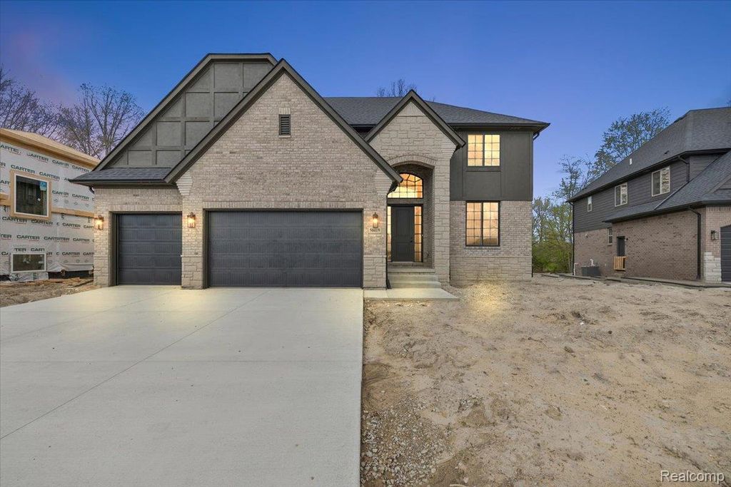 50419 Arcadia Drive, Macomb Township, MI 48042