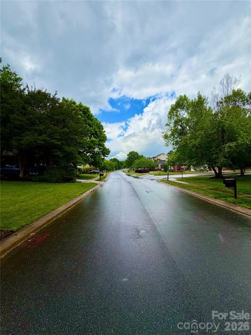 1808 Brandywine Drive, Matthews, NC 28105