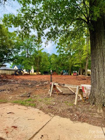 1808 Brandywine Drive, Matthews, NC 28105