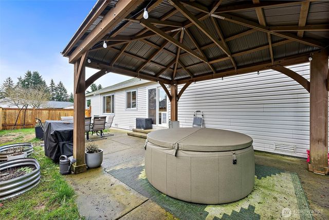 21428 47th Avenue E, Spanaway, WA 98387