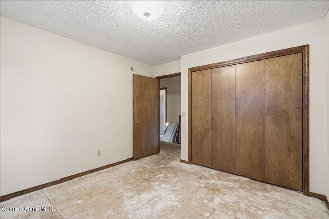 8931 N Davis Cir, Hayden, ID 83835