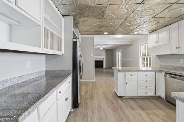 103 Creek Bed Court, Peachtree City, GA 30269