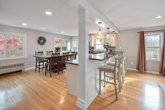 152 Crow Ridge Road, New Scotland, NY 12186