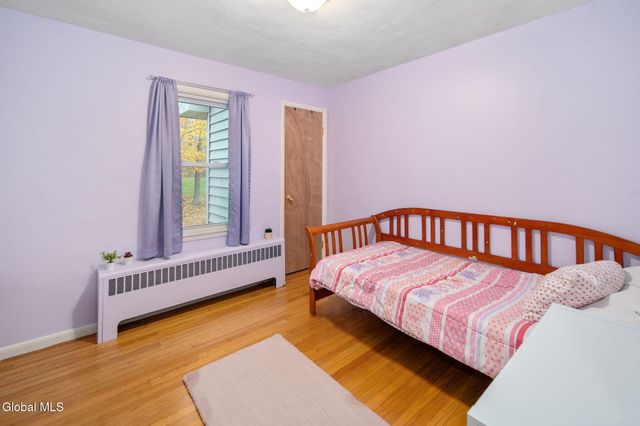 152 Crow Ridge Road, New Scotland, NY 12186