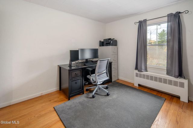 152 Crow Ridge Road, New Scotland, NY 12186